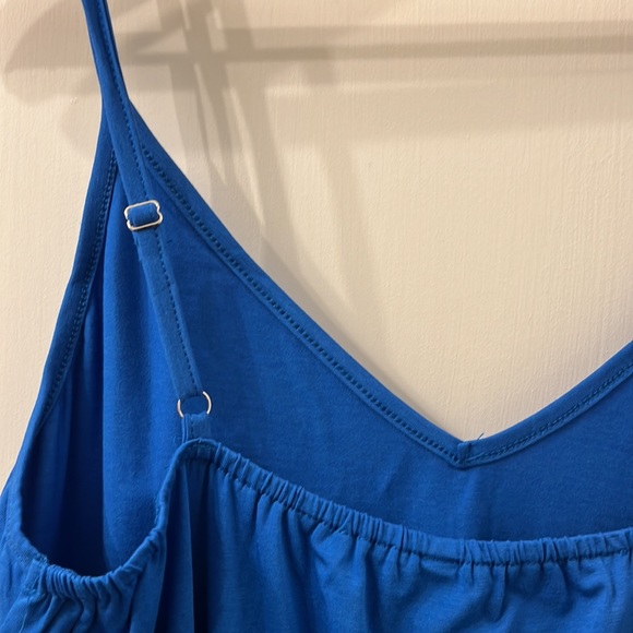 Amazon Blue V-Neck Cami Tank - Picture 2 of 2